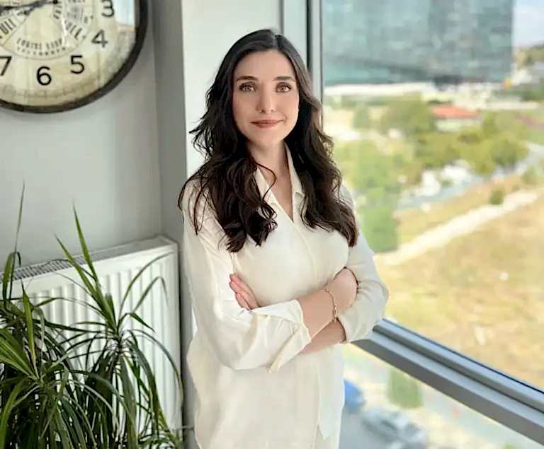 avukat yasemin berna aslanbay